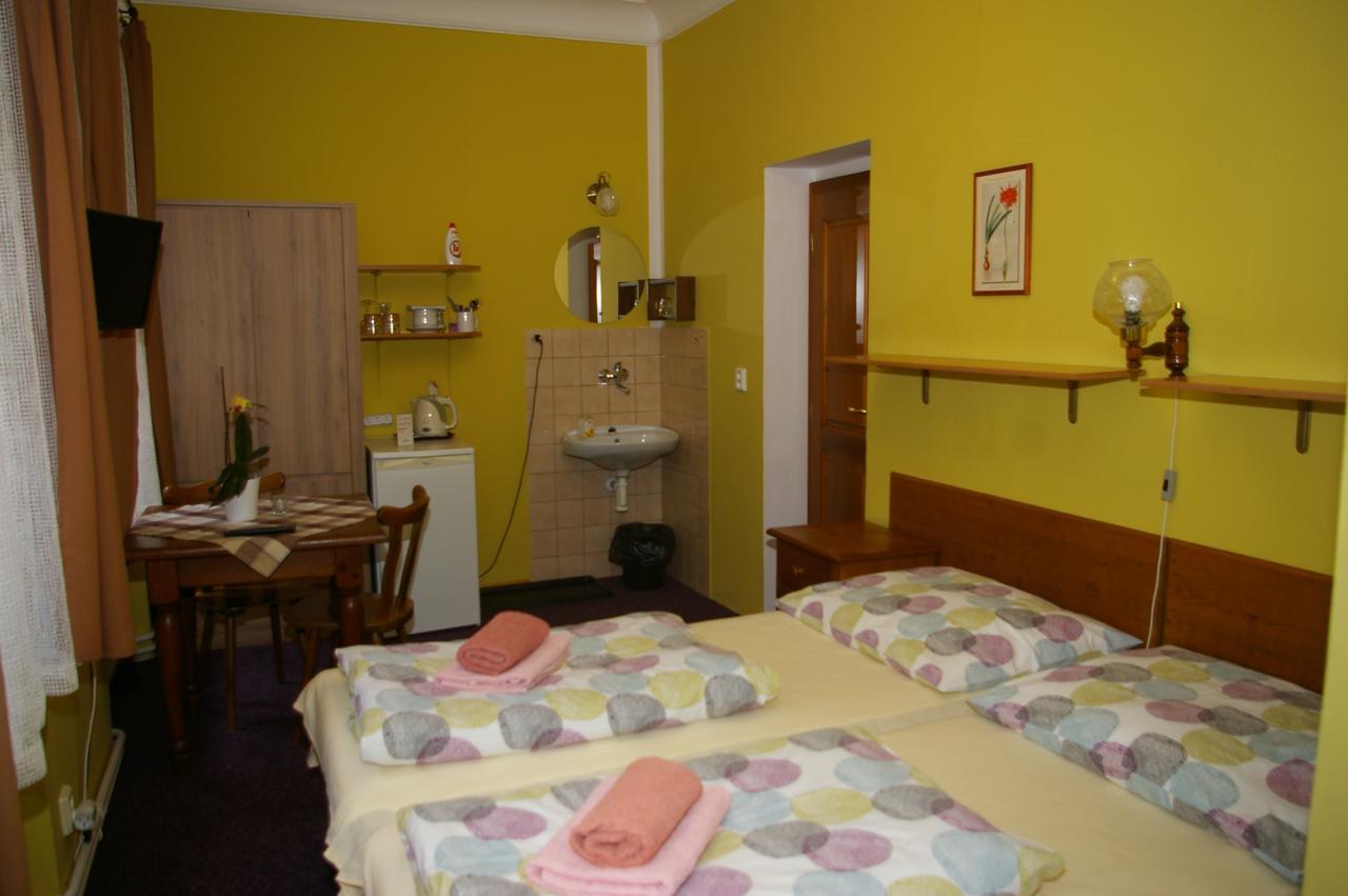 Penzion Koudela Česká Kamenice Bagian luar foto